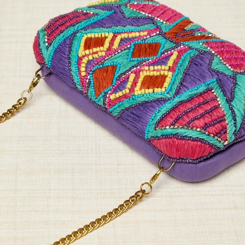 Clutch bordado boho